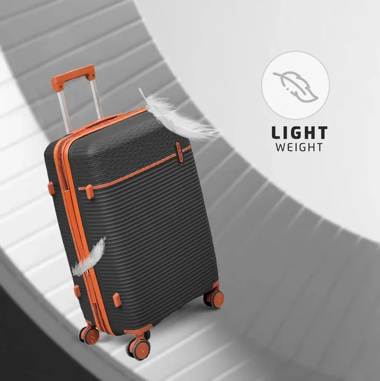 قیمت چمدان وارداتی تیتان پلورا مدل TITANPLORA - TP6600S Universal Travelle سایز کوچک