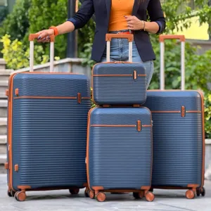 چمدان نشکن تیتان پلورا مدل TITANPLORA - TP6600SERIES  Universal Travelle سری 4 عددی (کیف آرایشی هدیه)