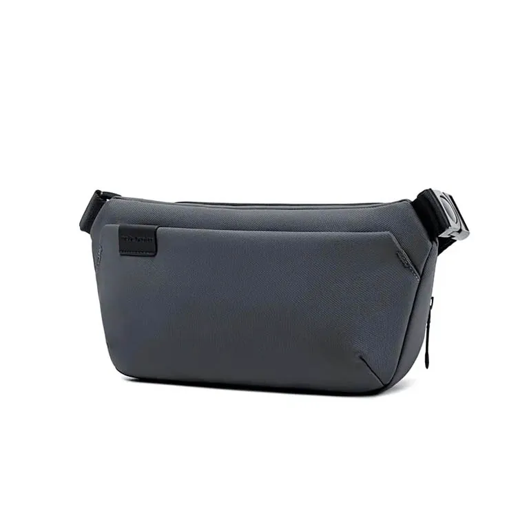 کیف بادی بگ مسافرتی آرکتیک هانتر اورجینال مدل ARCTIC HUNTER - ARH00569