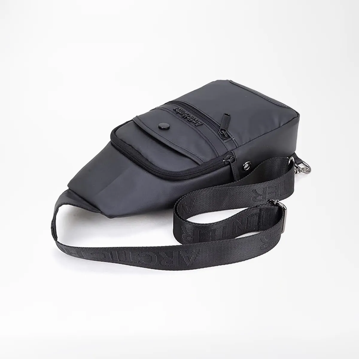 قیمت محصولات آرکتیک هانتر اورجینال مدل Arctic Hunter - XB13005