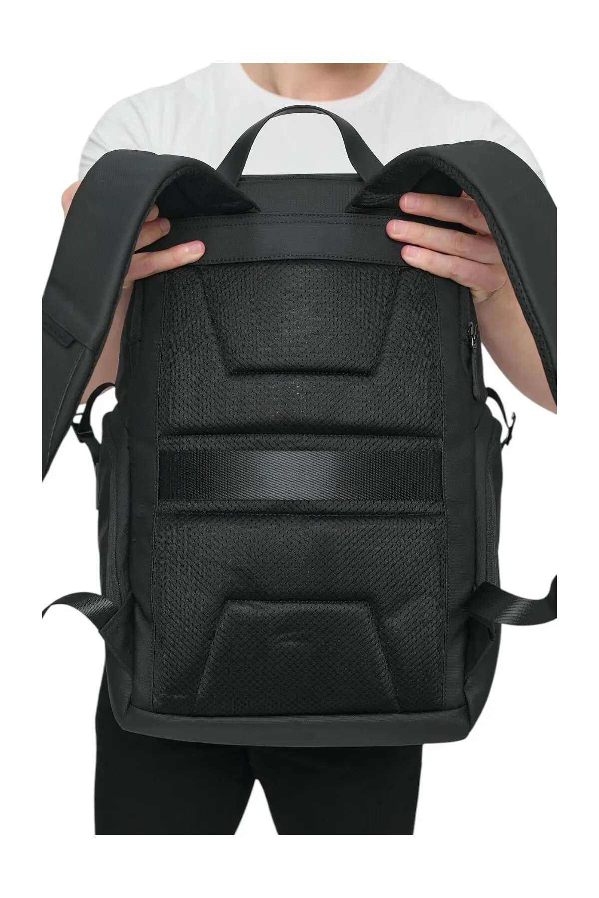 کوله مدرسه آرکتیک هانتر اورجینال کد ARCTIC HUNTER - ARH00562