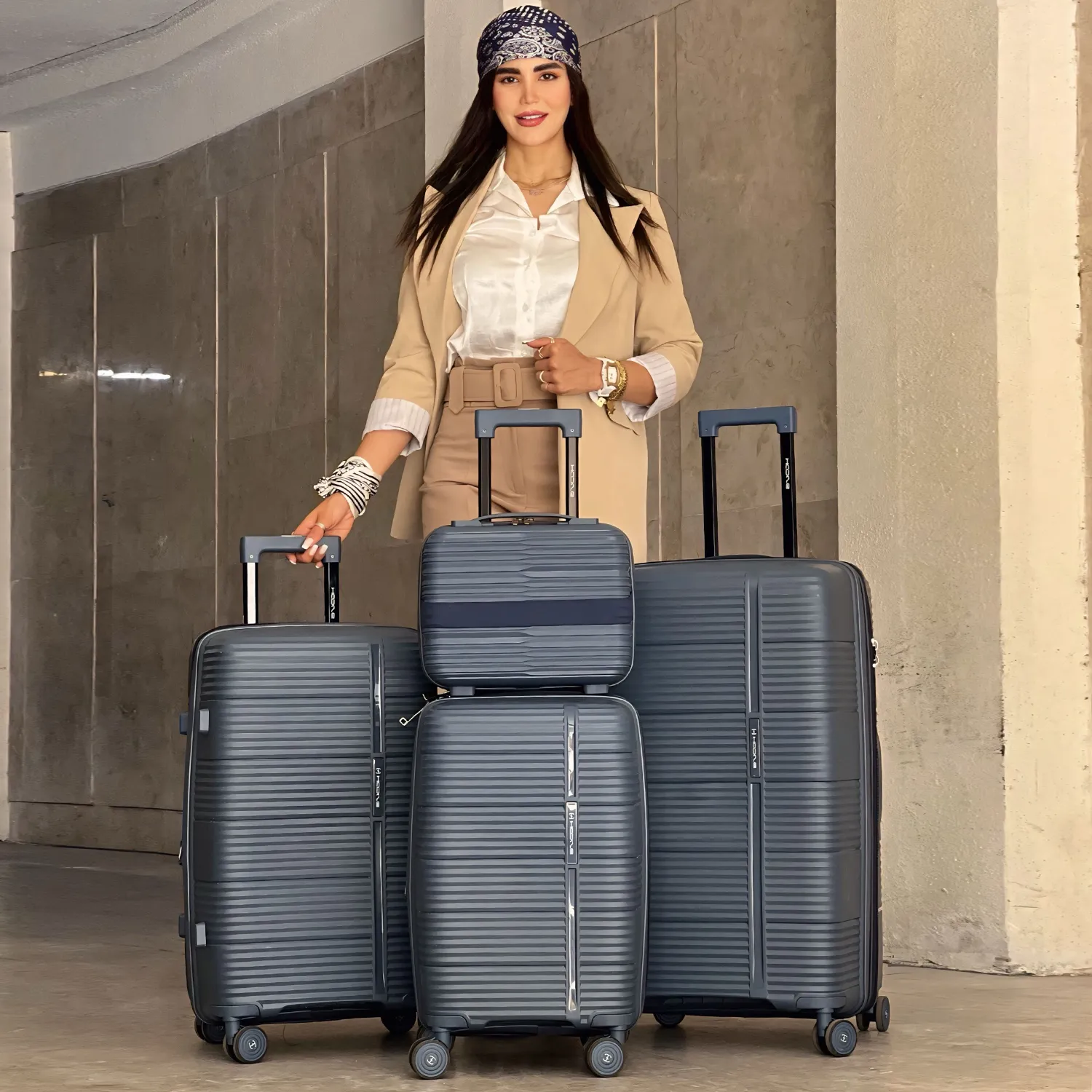 چمدان نشکن هادایز مدل HADIZE - HZD192 POLYPROPYLENE