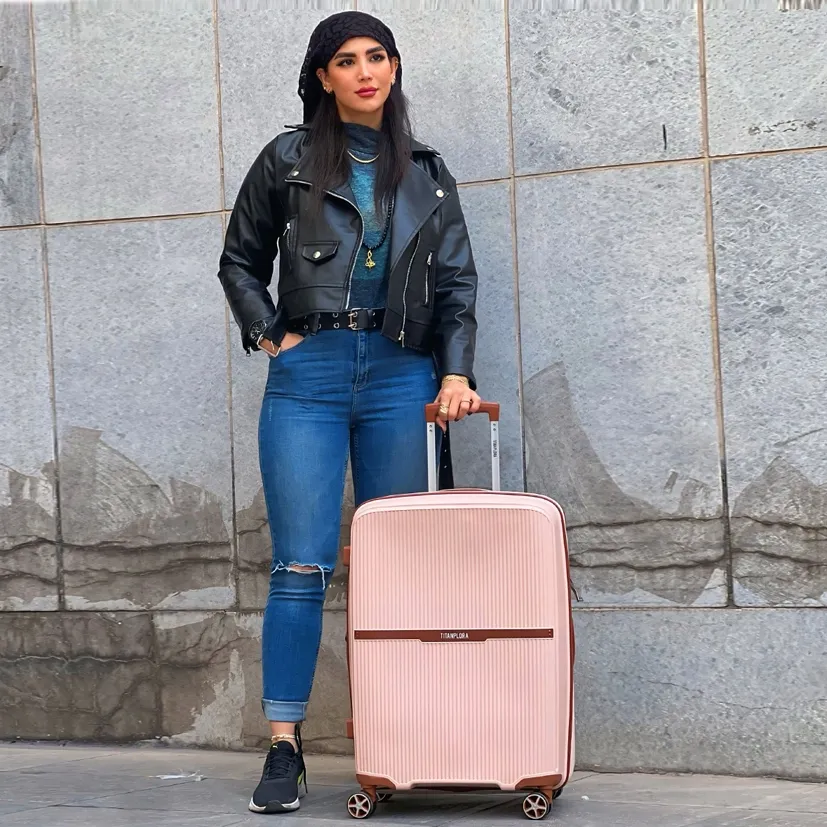 چمدان جهیزیه تیتان پلورا مدل TITANPLORA - TP6565 GO EXPERIENCE SERIES سری 4 عددی ( به همراه چمدان آرایشی هدیه )